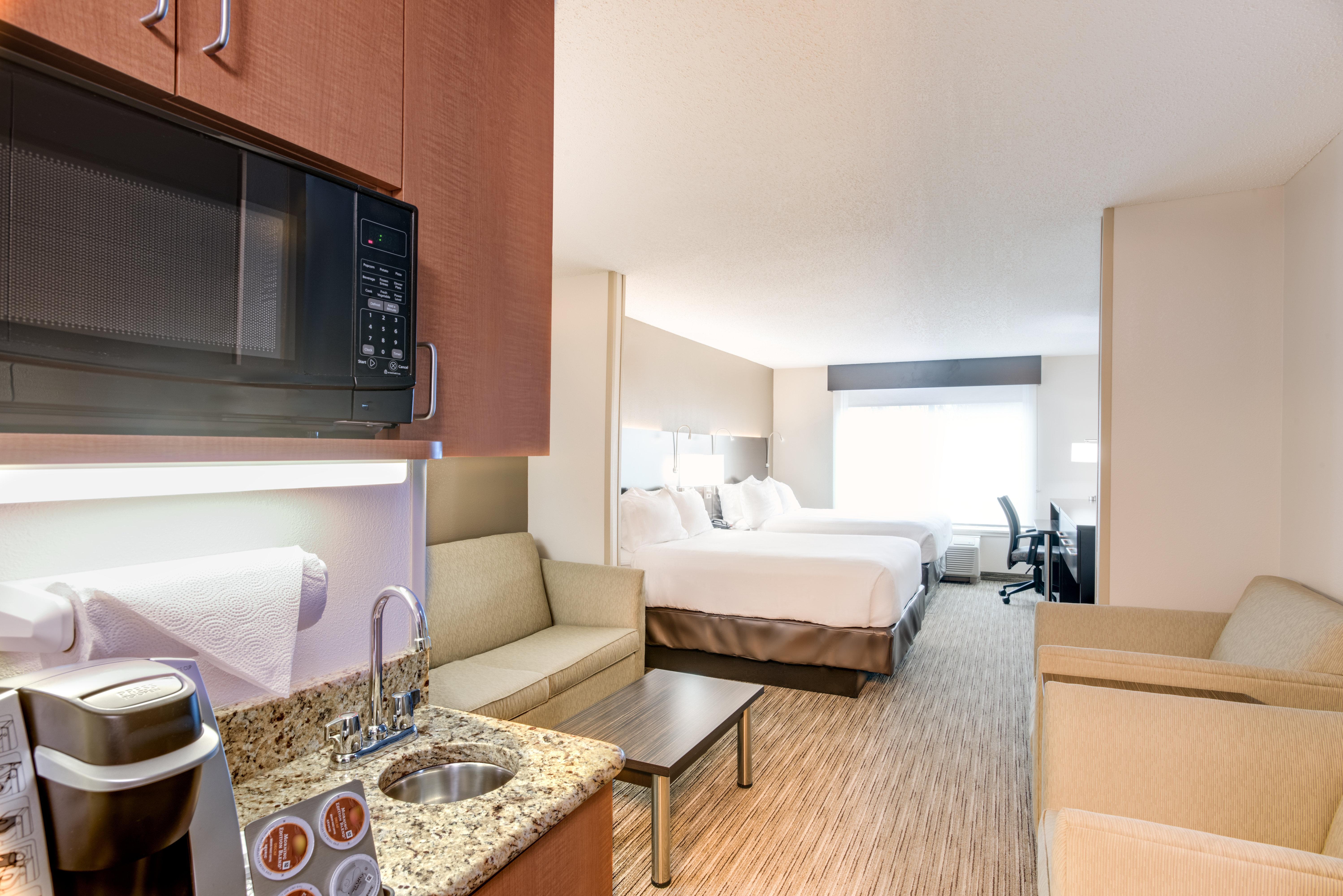 Holiday Express & By Ihg Hotel 2*